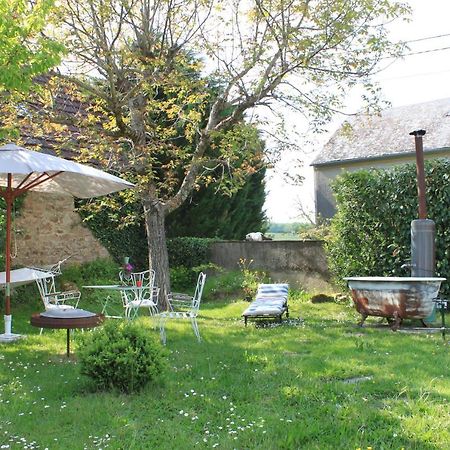 L'Escale Du Banquet Bed & Breakfast Mhère Екстериор снимка