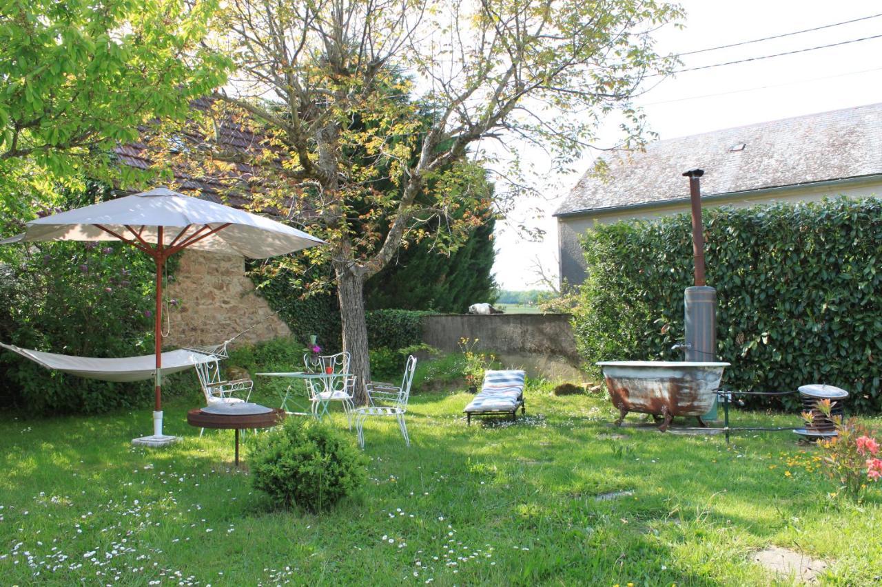 L'Escale Du Banquet Bed & Breakfast Mhère Екстериор снимка
